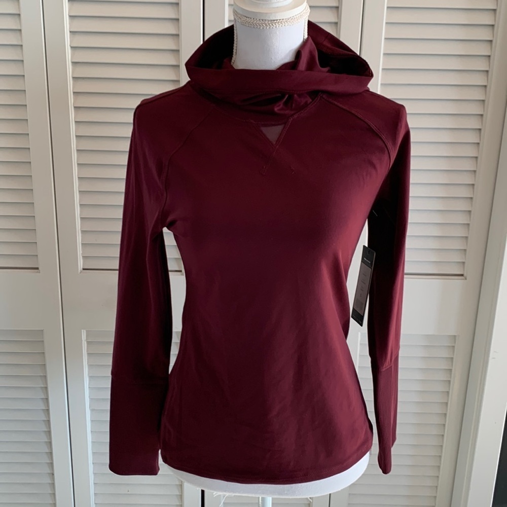 Yogalicious Lux Workout Hoodie Women’s Pullover Top Mesh Inserts NWT Size Small